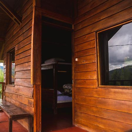 Pacuare Mountain Lodge Tres Equis Bagian luar foto