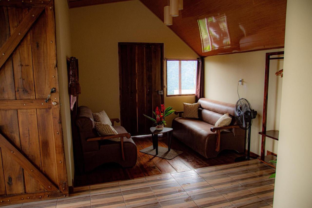 Pacuare Mountain Lodge Tres Equis Bagian luar foto