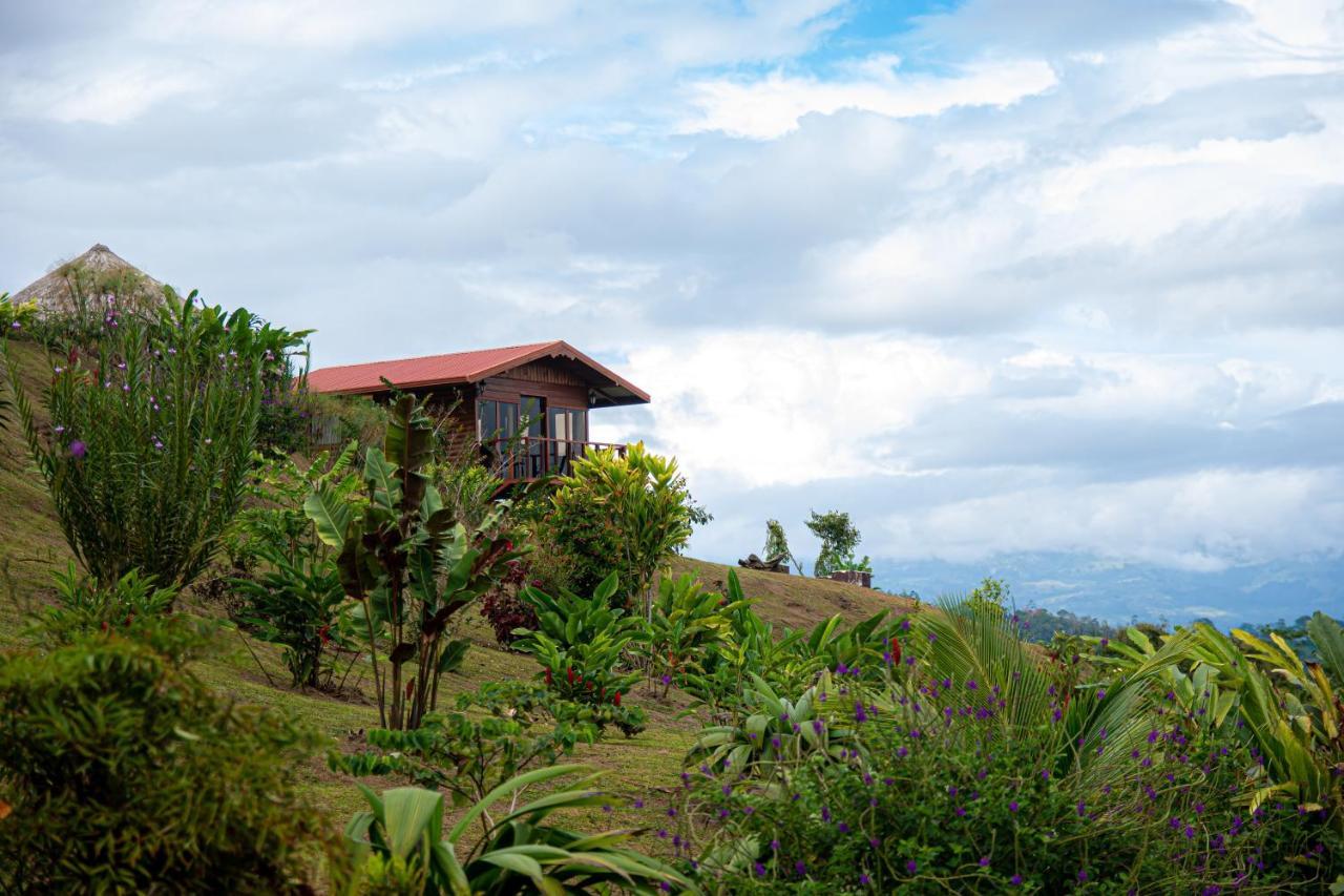 Pacuare Mountain Lodge Tres Equis Bagian luar foto
