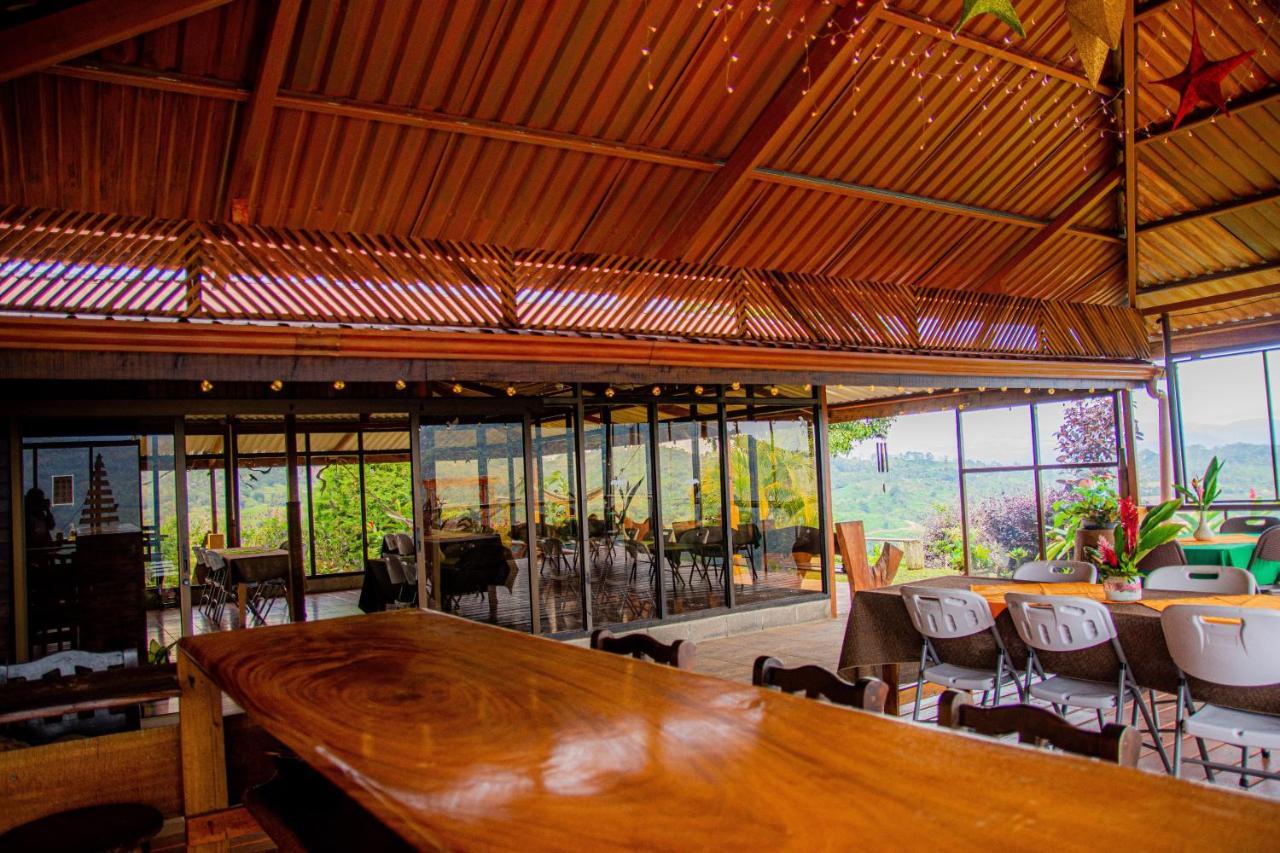 Pacuare Mountain Lodge Tres Equis Bagian luar foto