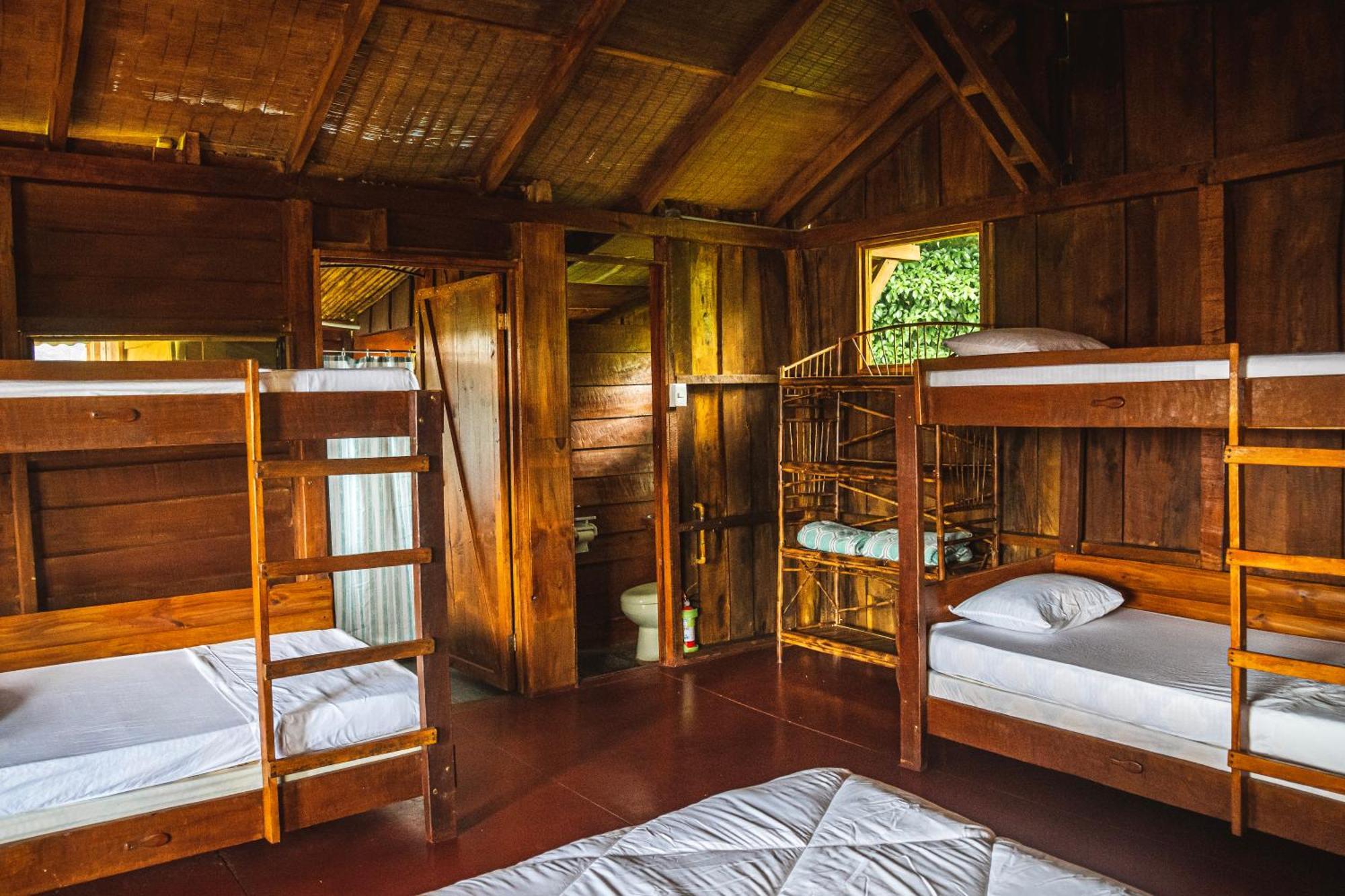 Pacuare Mountain Lodge Tres Equis Bagian luar foto